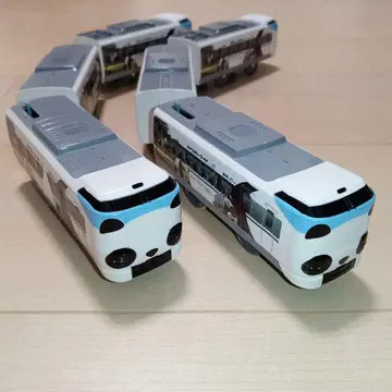 프라레일 팬더쿠로시오 Smile 어드벤처 기차 2편성