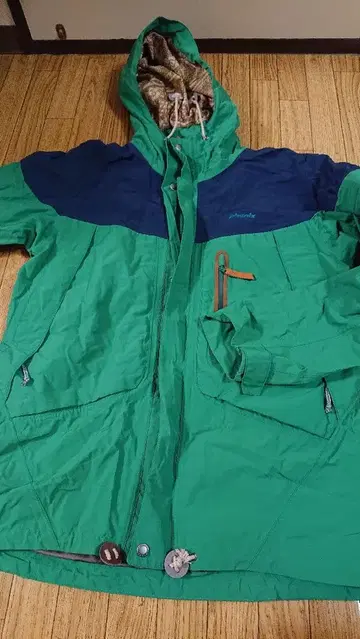 Phenix 마운틴 파카 그린/네이비