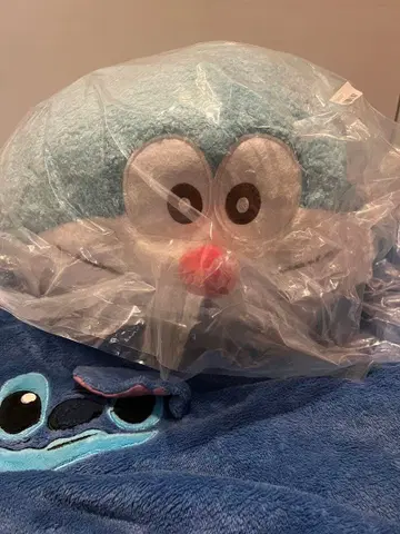 [ 새상품 ] 도라에몽 무릎 위 돔형 쿠션