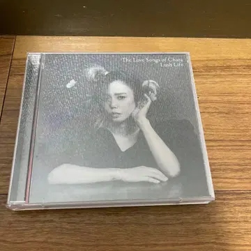 Chara의 러브 송 "러쉬 라이프"