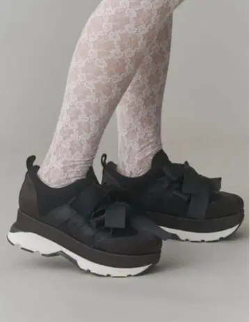 2025년 당해 merryjenny 메리제니 리본 스니커즈 블랙 M