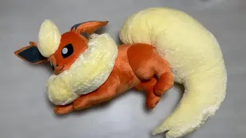 봉제 인형 등신대 부스터 누워있는 새상품급 박스 있음