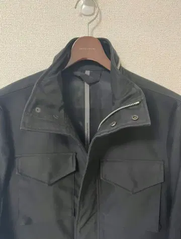 자켓 상세 추후 공개