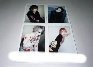 JILUKA Ricko Sena Zyean 폴라로이드