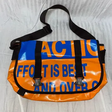 [ 개성파 ] 리사이클 타폴린 메신저 백 오렌지 x 블루 방수