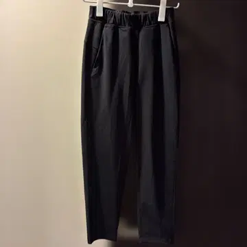 lululemon 슬림핏 풀온 미드라이즈 팬츠 블랙