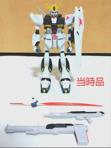 건담 역습의 샤아 하이 컴플리트 모델 뉴 건담