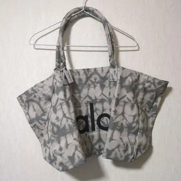 Alo Yoga 그레이 타이다이 토트