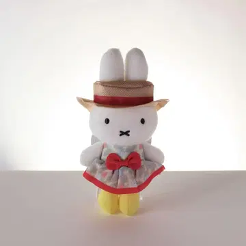 미피 하우스텐보스 한정판 키체인 썸머 비치 미피 2023