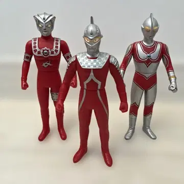 울트라맨 소프트 비닐 인형 3개