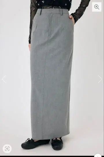 [택 포함 미사용] MOUSSY 플레어 백 맥시 스커트