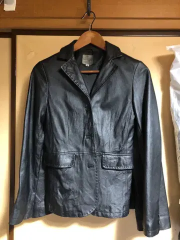MK KLEIN 블랙 가죽 자켓 38