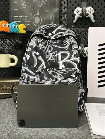 그래피티 디자인 백팩