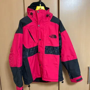 THE NORTH FACE 94 RAGE JACKET