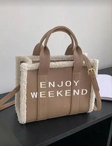 ENJOY WEEKEND 숄더백