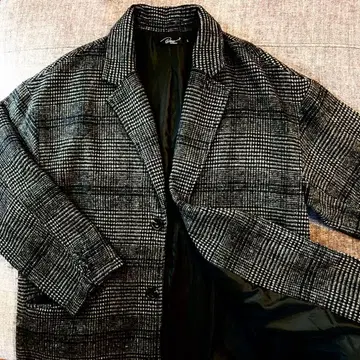 새상품급 남성용 체스터 코트 L 사이즈