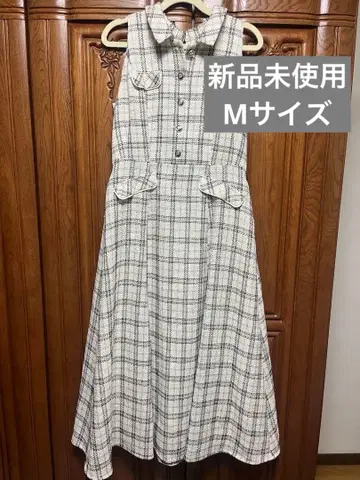 미사용 새상품 herlipto Faubourg Tweed Dress