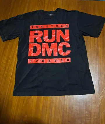 RUN DMC 로고 T셔츠 블랙