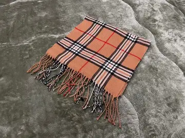 체크 무늬 베이지 머플러