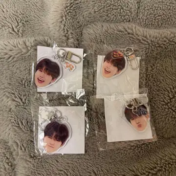 treasure 준규 얼굴 아크릴 키링 낱개 판매 세트 판매 희로애락