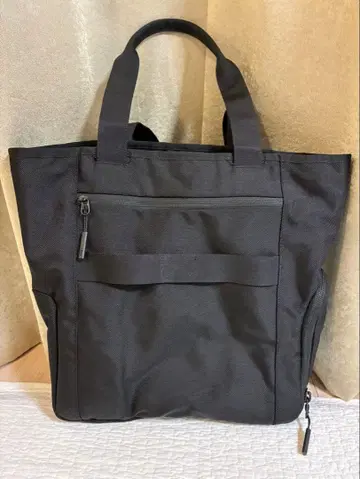 블랙 나일론 토트백