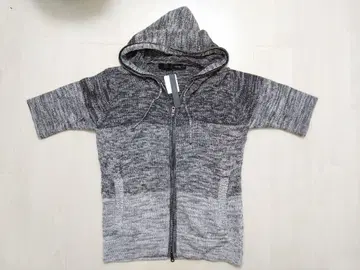 [ 미사용 ] SCHLUSSEL 슈리셀 후드티 사이즈 3