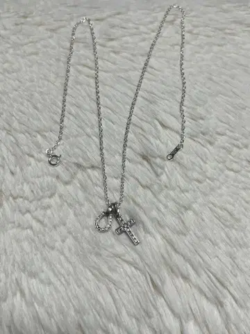 심퍼시 오브 서울 실버 925 크로스 말발굽