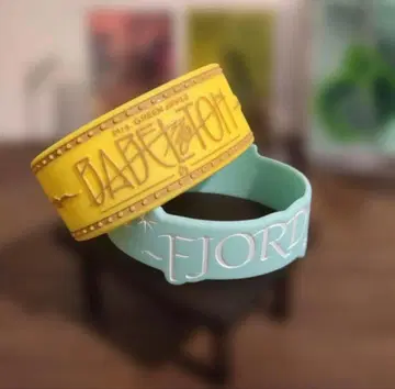 미세스 바벨, 피요르드 러버 밴드