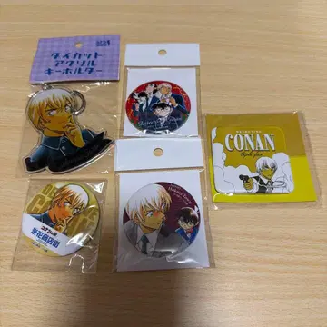 명탐정 코난 코난 탐정사무소 호쿠에이정 아무로 토오루 아크릴 키링 캔뱃지