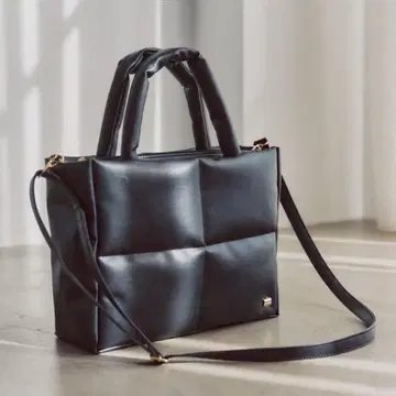 LA BAGAGERIE 가죽 느낌 퀼팅 토트백 미사용 새상품