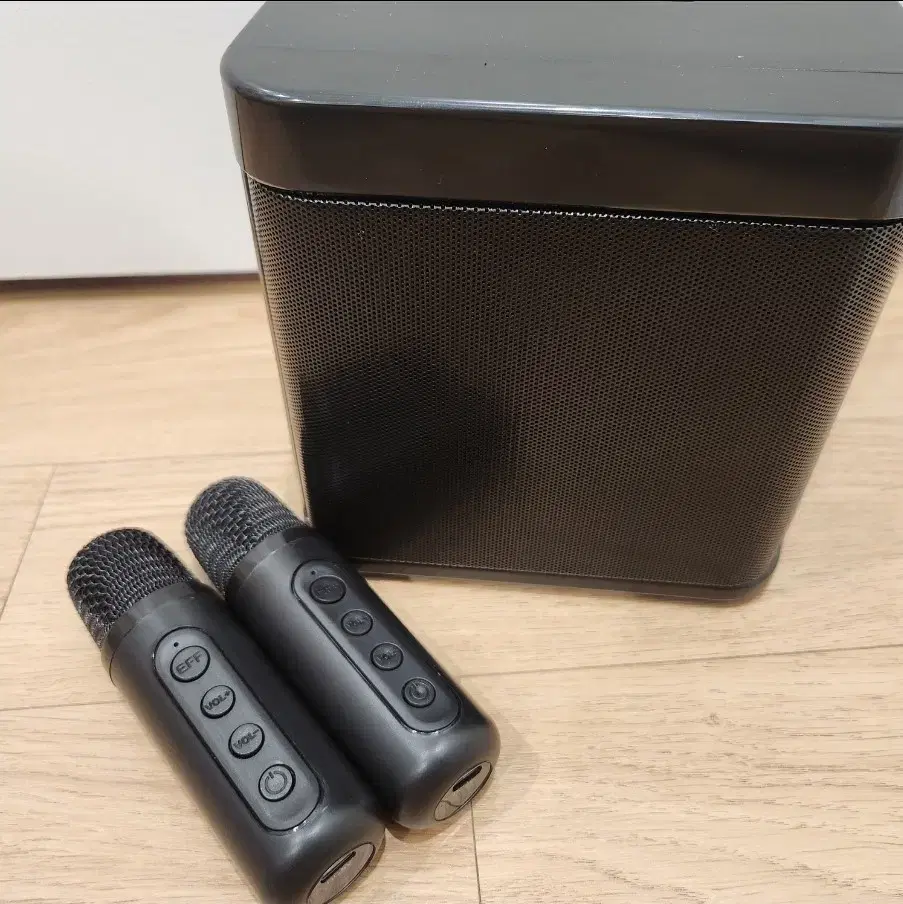 새상품 가정용 노래방기기 무선 블루투스 스피커 마이크2개 풀세트 코인노래 | 브랜드 중고거래 플랫폼, 번개장터