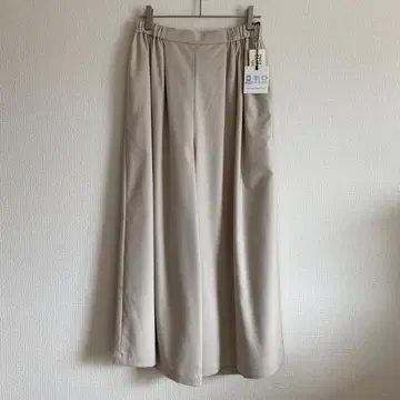 [ 새상품 ] 이지케어 세탁 가능한 TR 스카초 아이보리 52 M