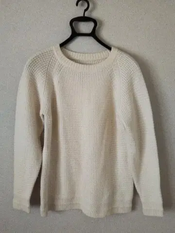 [ UNITED TOKYO ] 울 100% 로우 게이지 스웨터 사이즈 2