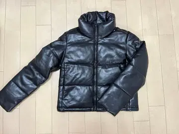 GAP 블랙 다운 자켓