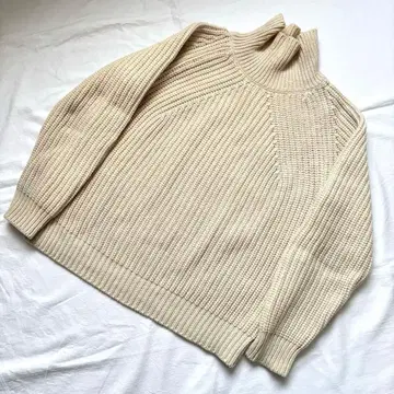 BATONER for SHIPS 터틀넥 시그니처 크림색