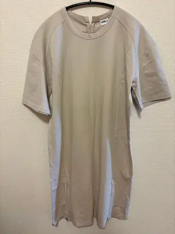 HaaT ORJ 베이지 반팔 원피스 뒷면 지퍼