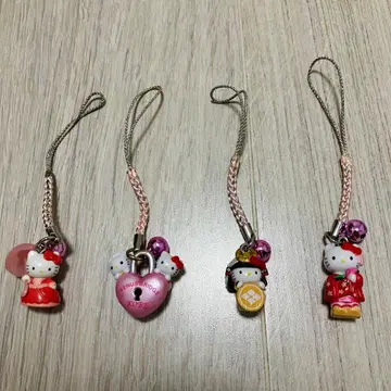 초레어 지역 한정 헬로키티 키티 스트랩 묶음 판매 4개