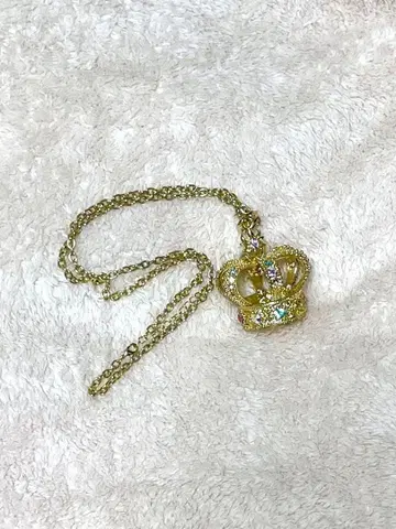 수요일의 앨리스 왕관 목걸이 대 골드