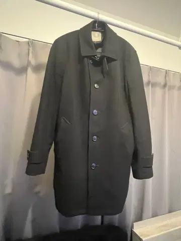 nano universe 블랙 스텐카라 코트