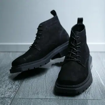 MB 스탠다드 더블 밑창 레이스업 부츠 M 사이즈