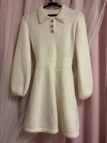 미셸 마카롱 michellMacaron 비쥬 플레어 니트 원피스