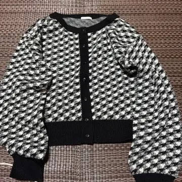 체크 무늬 긴팔 가디건 S