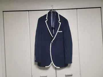 [한정판 콜라보] HACKETT LONDON 파이핑 자켓 사이즈 42