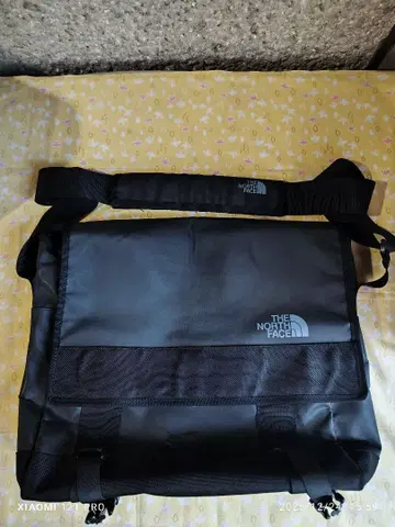 THE NORTH FACE 메신저 백 블랙