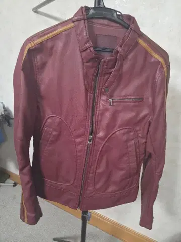 버건디 싱글 라이더 자켓 M 사이즈