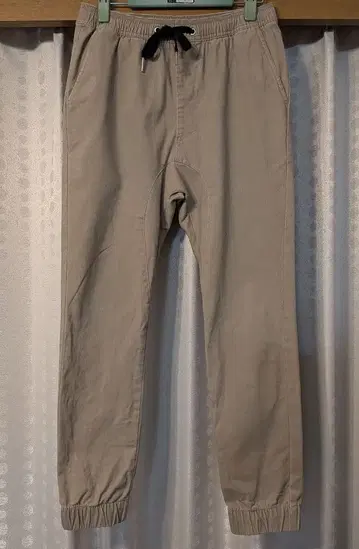 ZANEROBE 조거 팬츠 사이즈 30 새상품급 제인 로브 론 헤르만