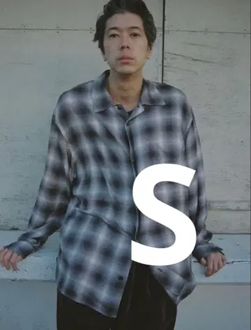 [ LIDNM ] PEACH RAYON OMBRE SHIRT S 사이즈