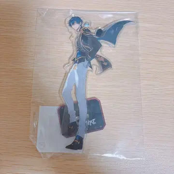 [ 미개봉 ] 레오스 빈센트 아크릴 스탠드 공통 의상