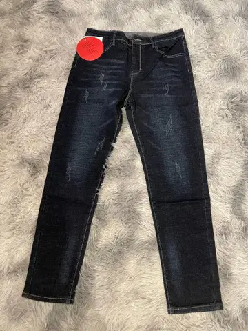 데미지 가공 다크 블루 슬림 핏 데님