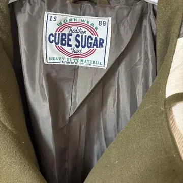 CUBE SUGAR 더플 코트 1989년제 올리브